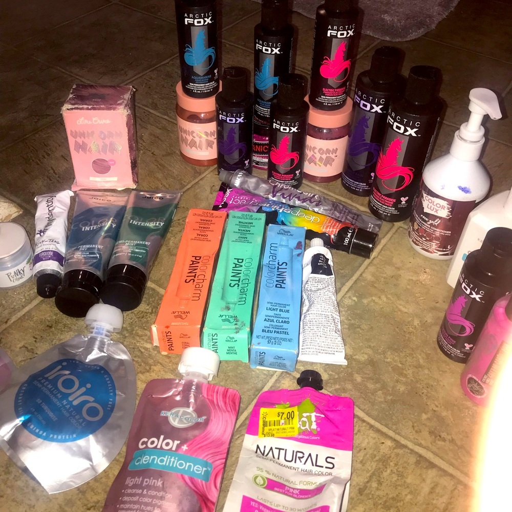 Huge color charm Wella manic panic semi permanent hair color bundle